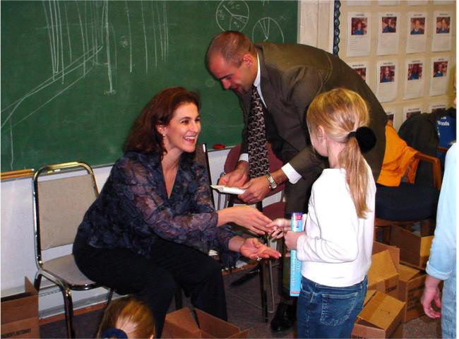 Lacy and Brendan (2003-lacy-and-brenda